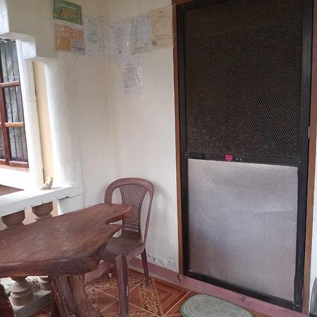 Nellie'S Tourist Inn- Port Barton 圣维森特 客房 照片